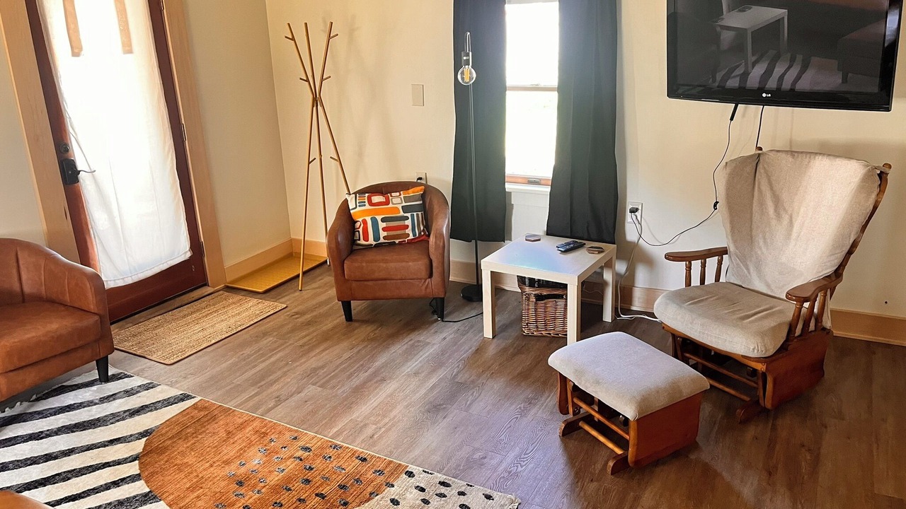 Photo of Livingroom in Chesapeake City