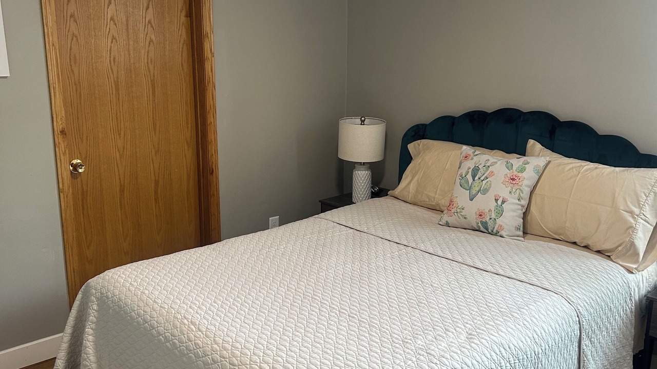 Photo of Bedroom in Waverly