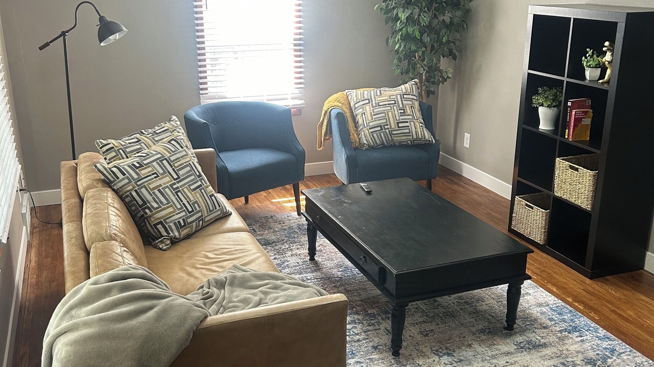 Photo of Livingroom in Waverly
