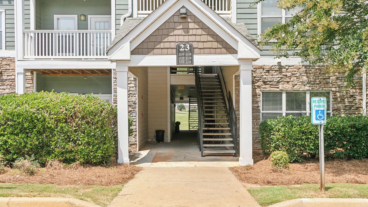 Photo of Outdoor in Valley