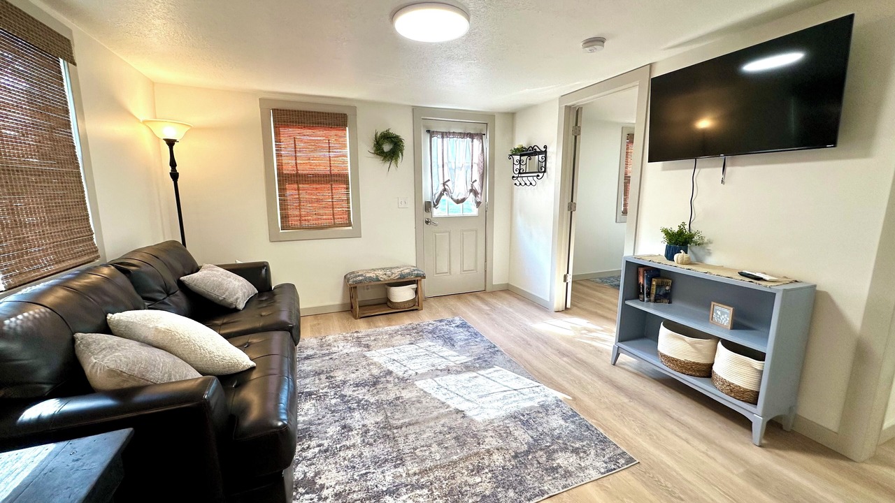 Photo of Livingroom in Kirksville