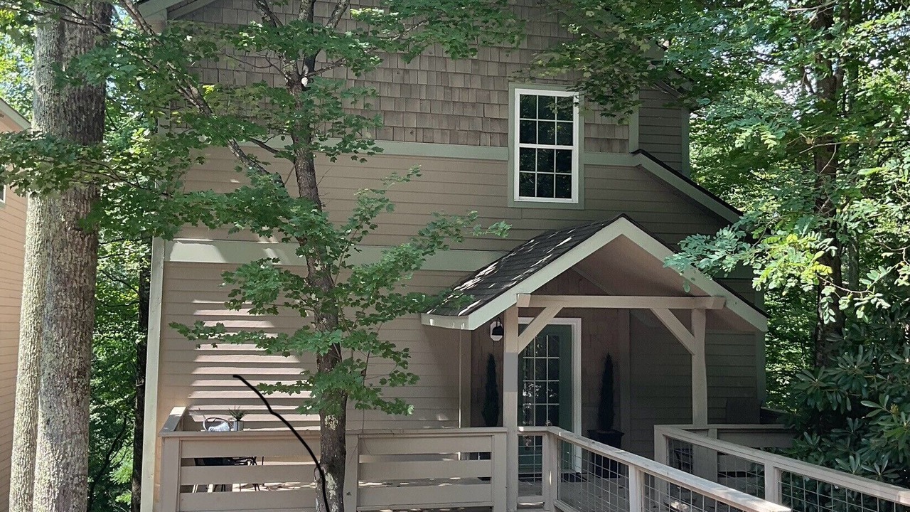 Photo of Outdoor in Boone
