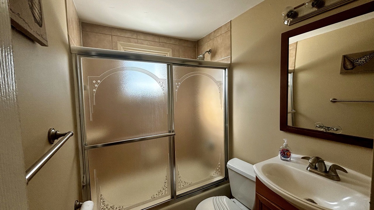 Photo of Bathroom in The Dunes