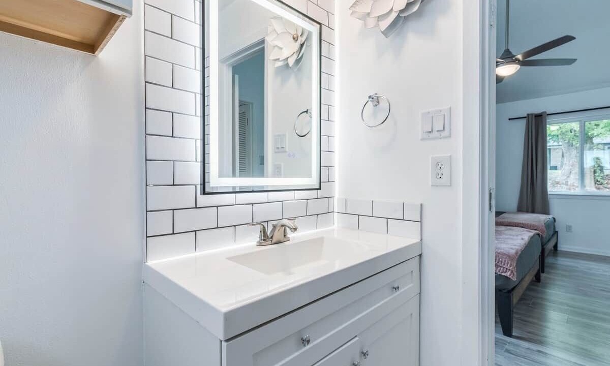 Photo of Bathroom in Windsor Hills