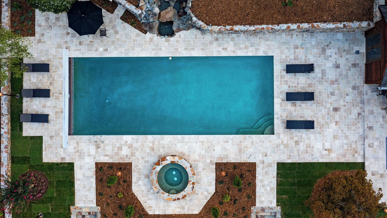 Photo of Outdoor in Silver Creek