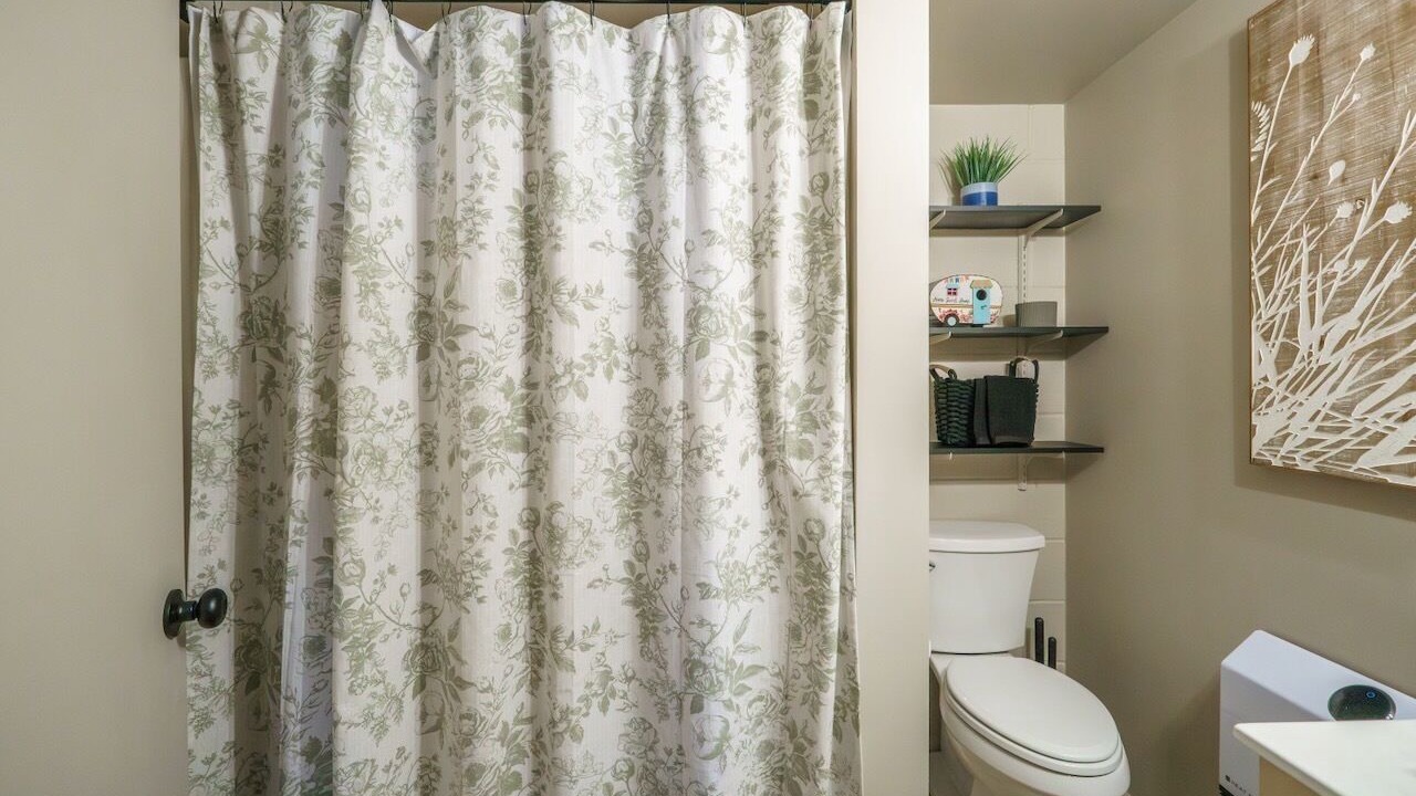 Photo of Bathroom in Frank