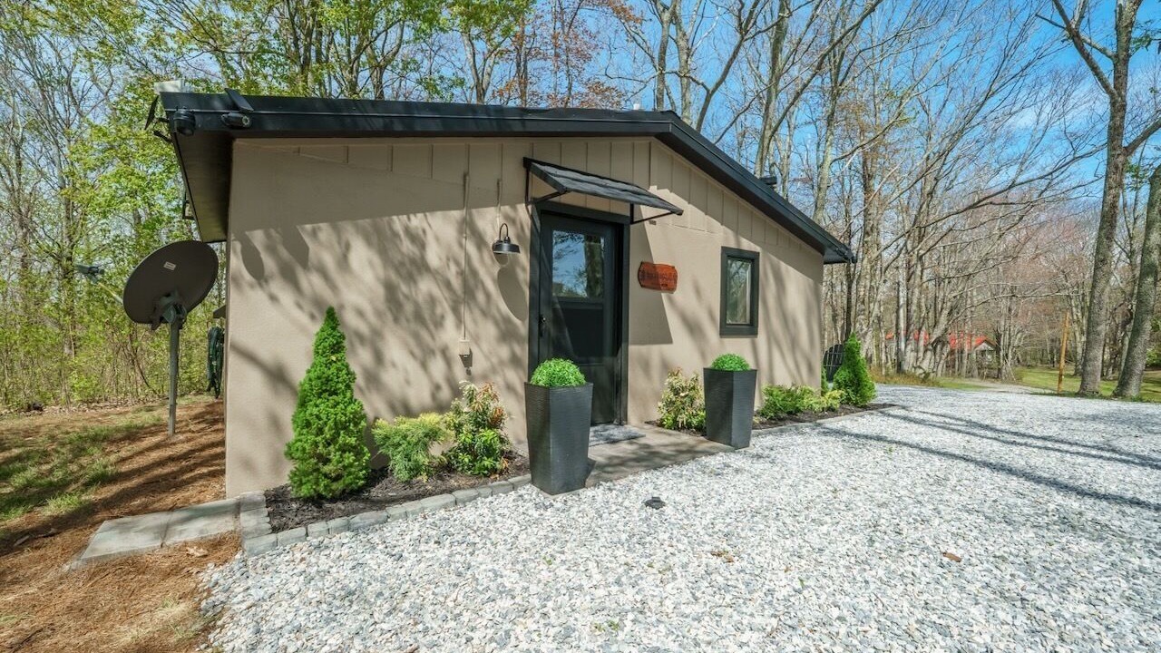 Photo of Outdoor in Frank