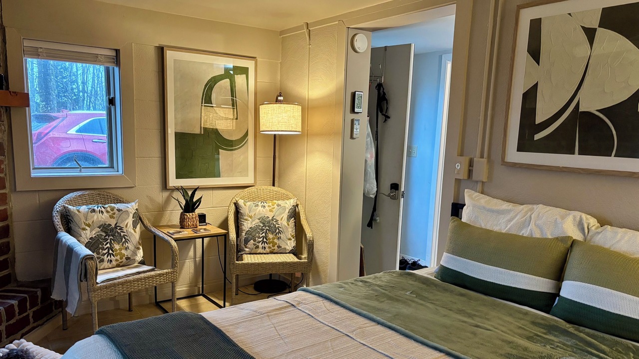 Photo of Bedroom in Frank