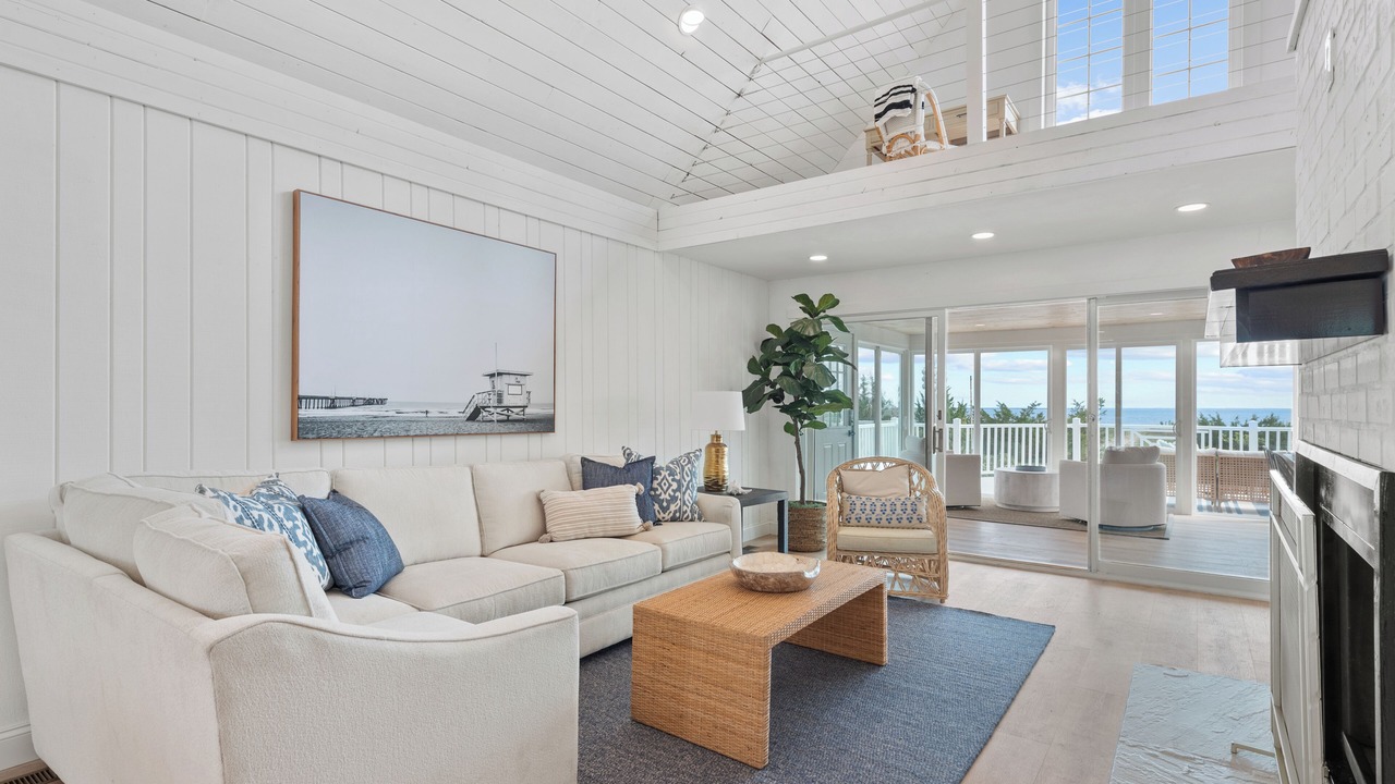 Photo of Livingroom in Milford