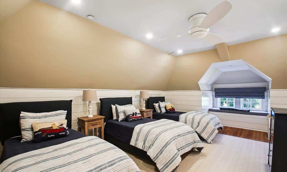 Photo of Bedroom in Historic District