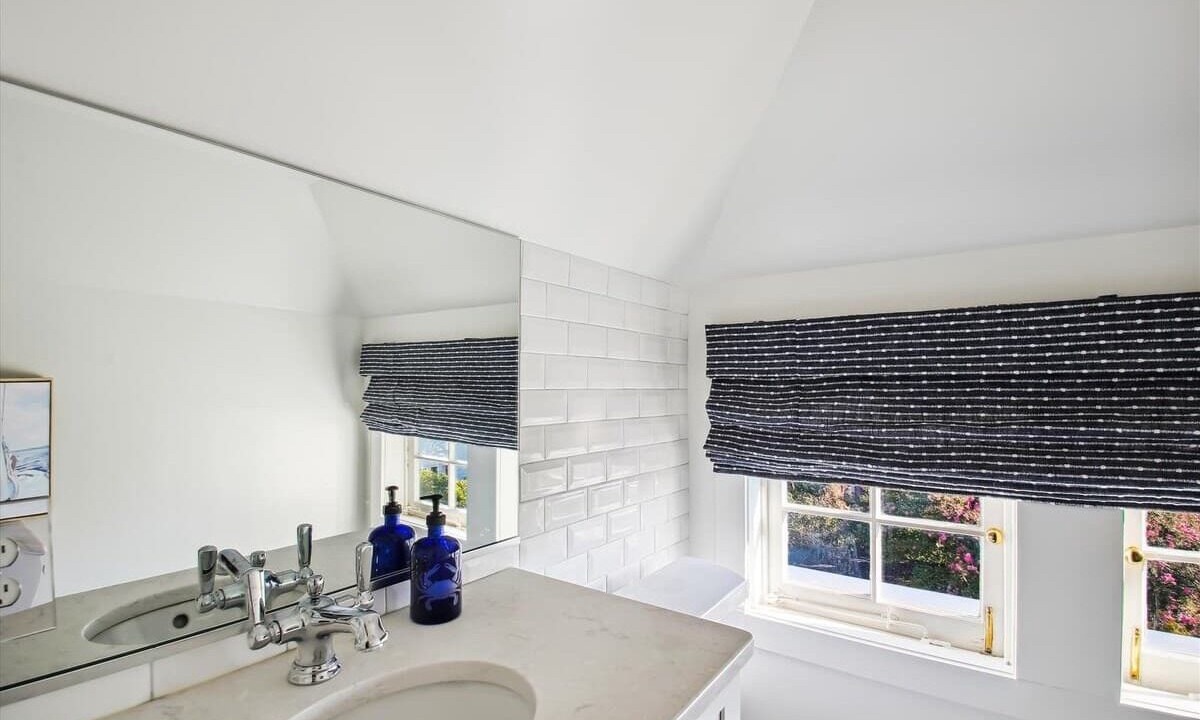 Photo of Bathroom in Historic District