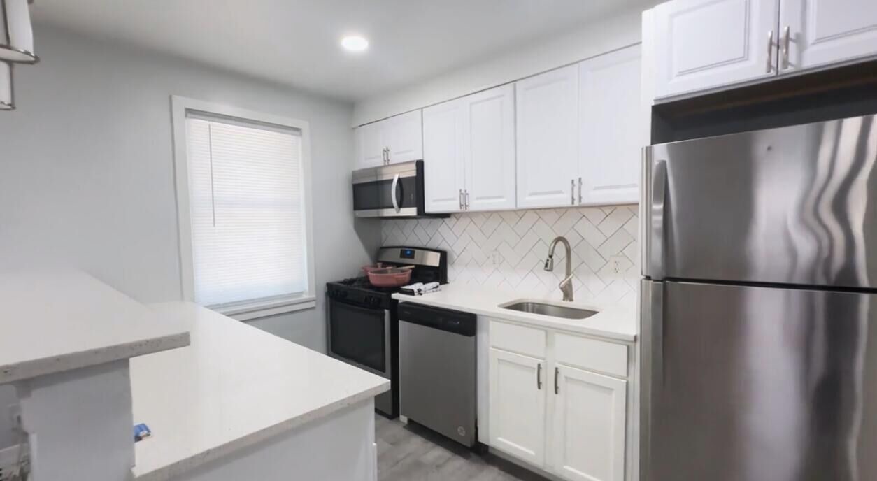 Photo of Kitchen in Lake Walker