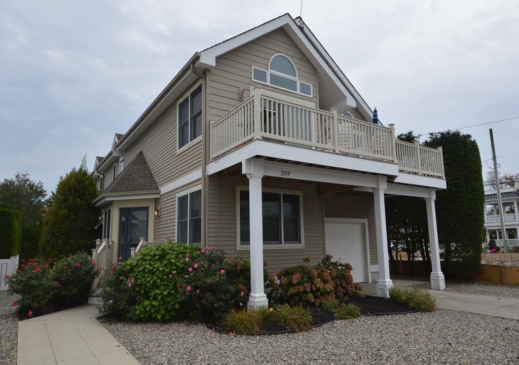 Photo of Outdoor in Avalon