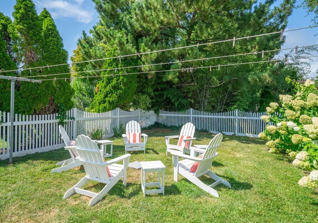 Photo of Outdoor in Village Green