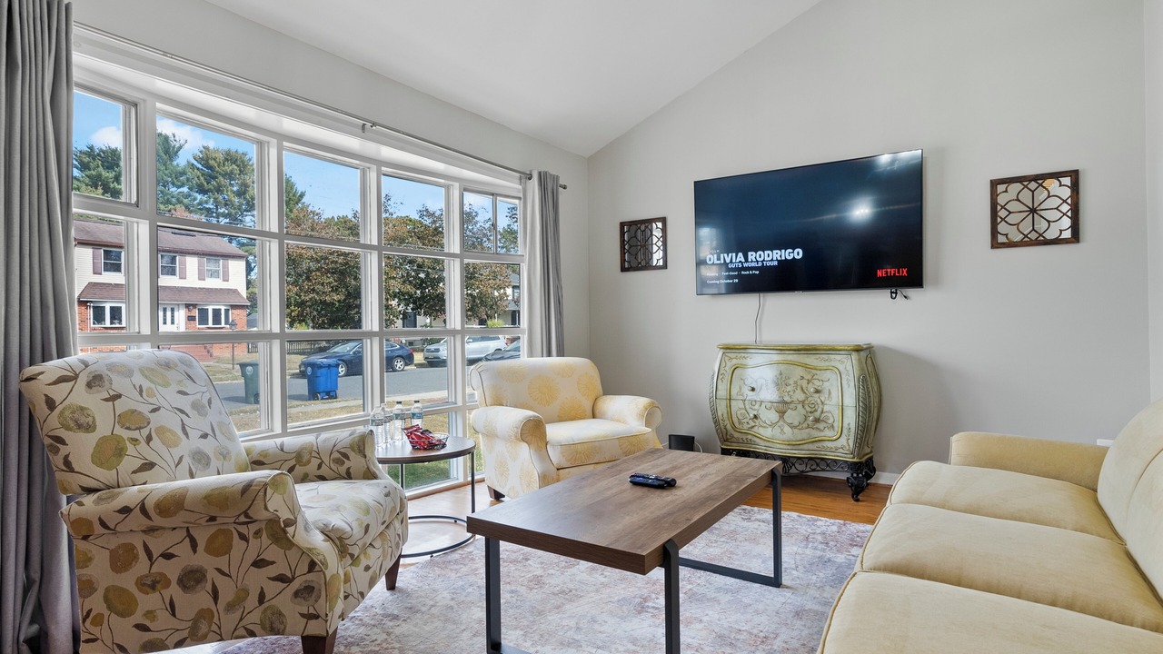 Photo of Livingroom in Glassboro