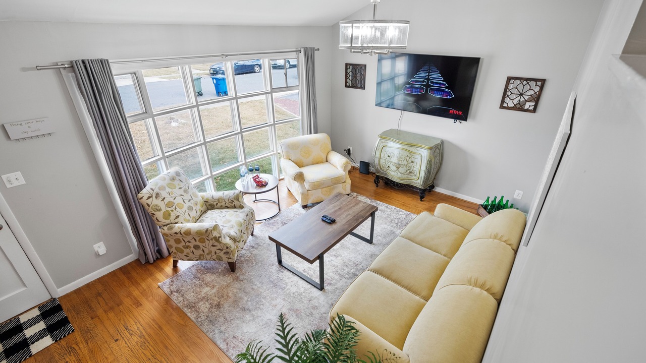 Photo of Livingroom in Glassboro