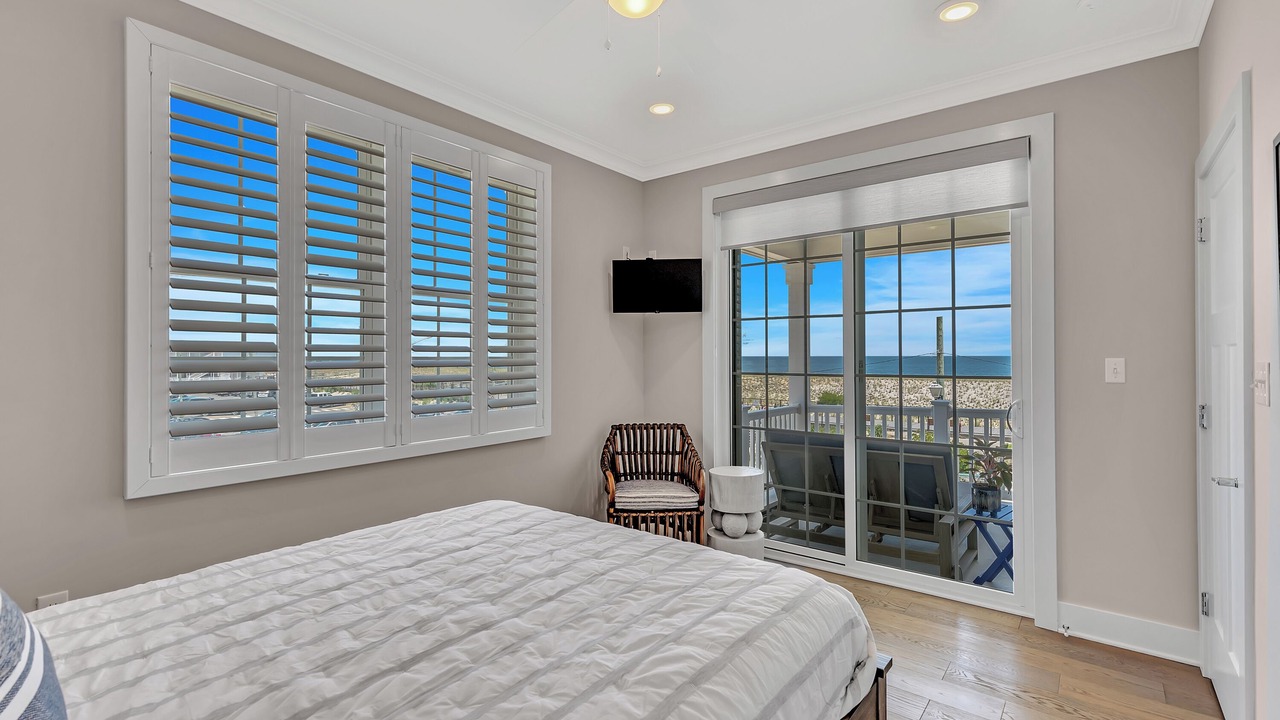 Photo of Bedroom in Ortley Beach