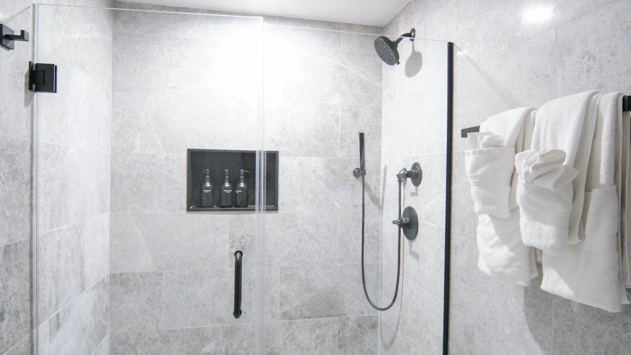 Photo of Bathroom in Penrose