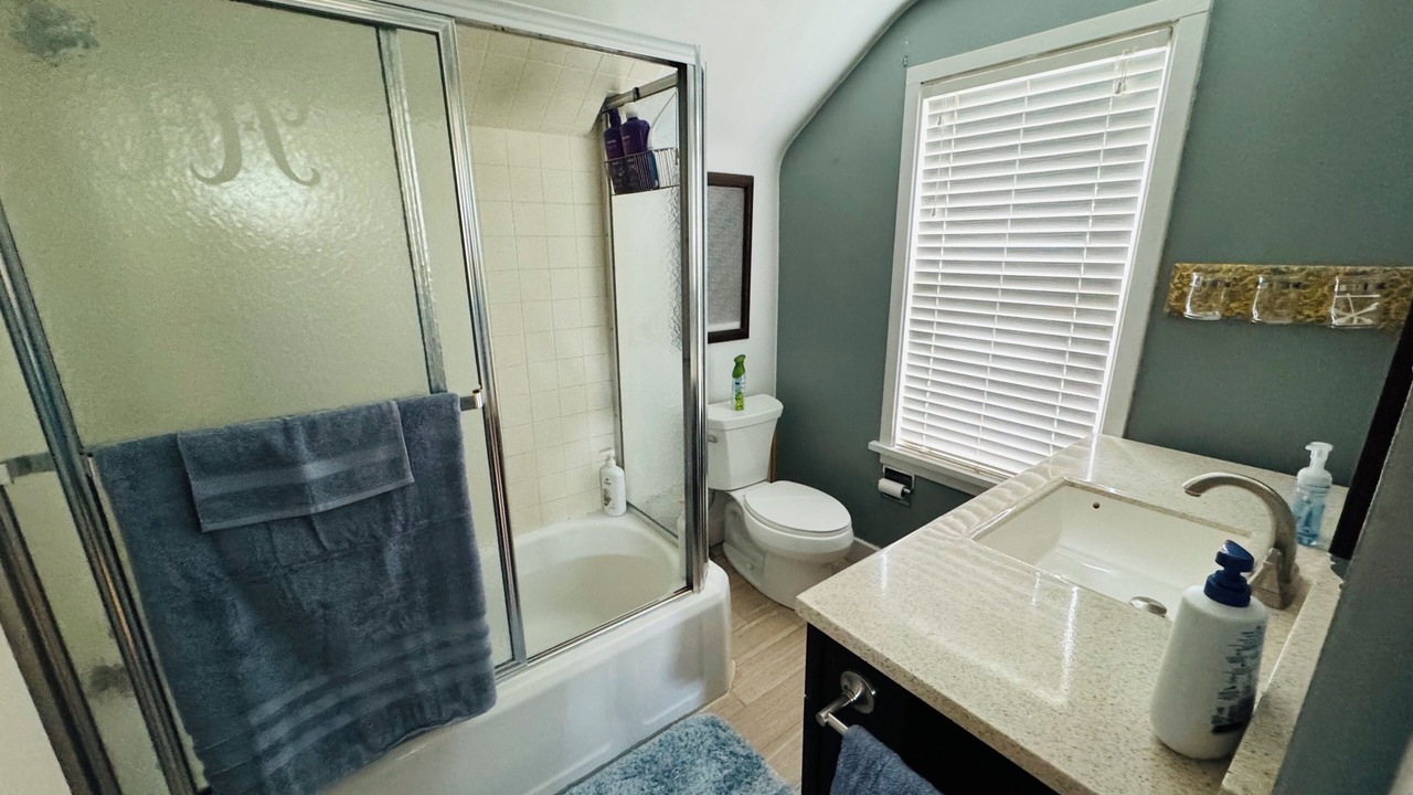 Photo of Bathroom in Dubuque