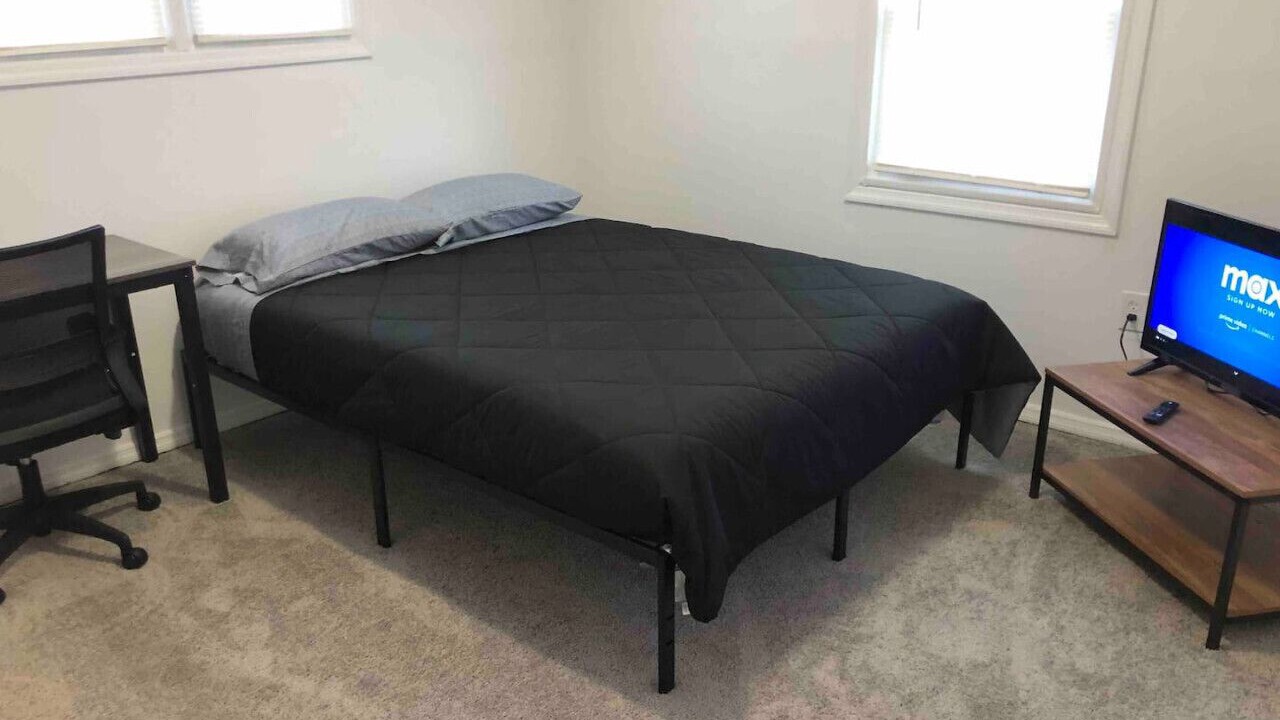 Photo of Bedroom in Woodbridge