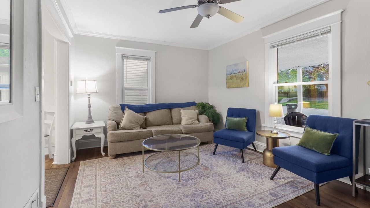 Photo of Livingroom in Libertyville