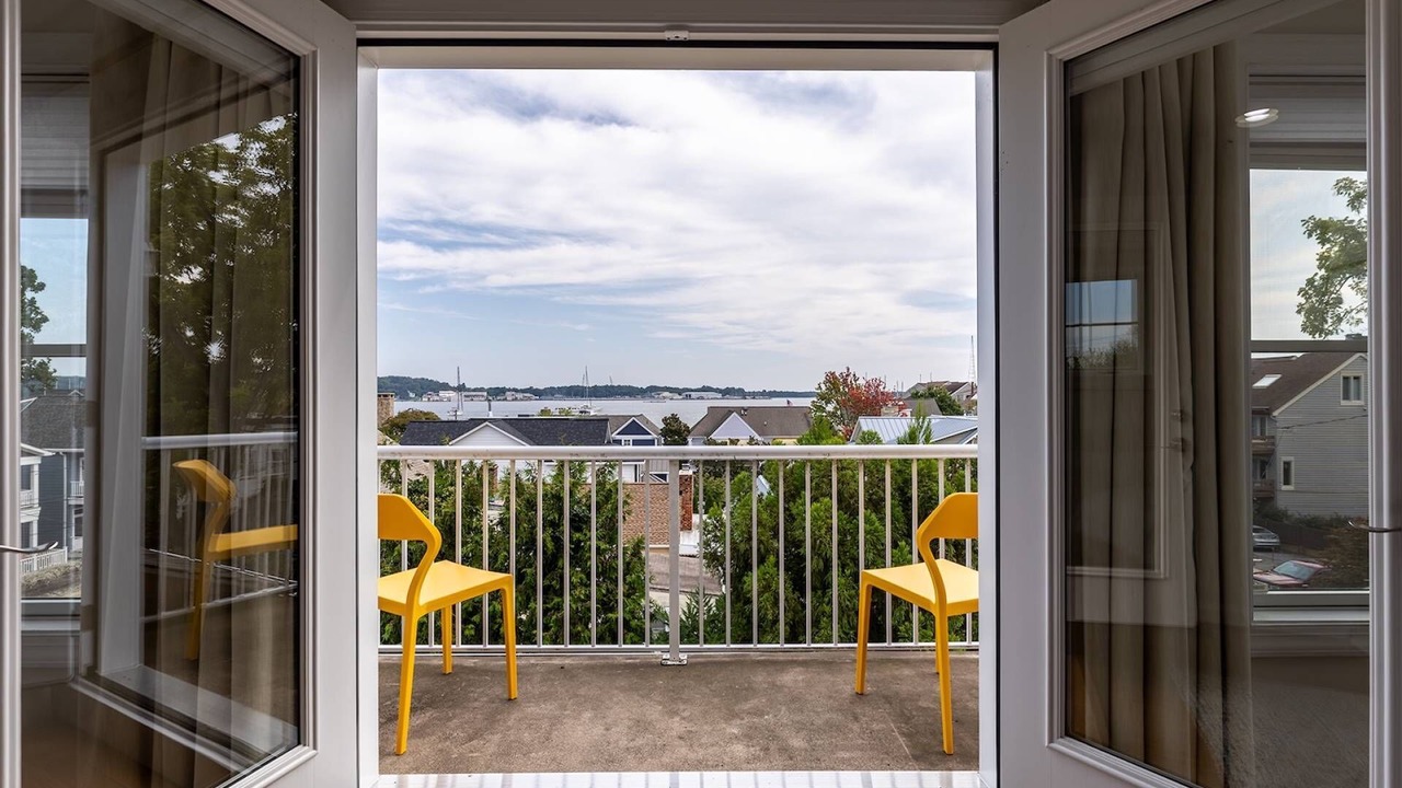 Photo of Patio Balcony in Eastport