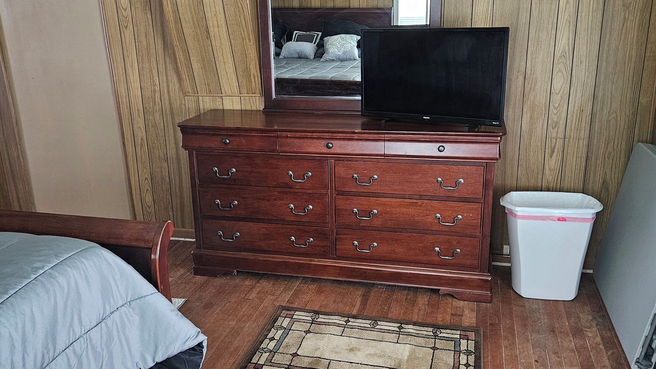 Photo of Bedroom in Moberly