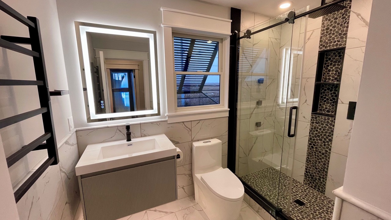 Photo of Bathroom in Cape May Court House
