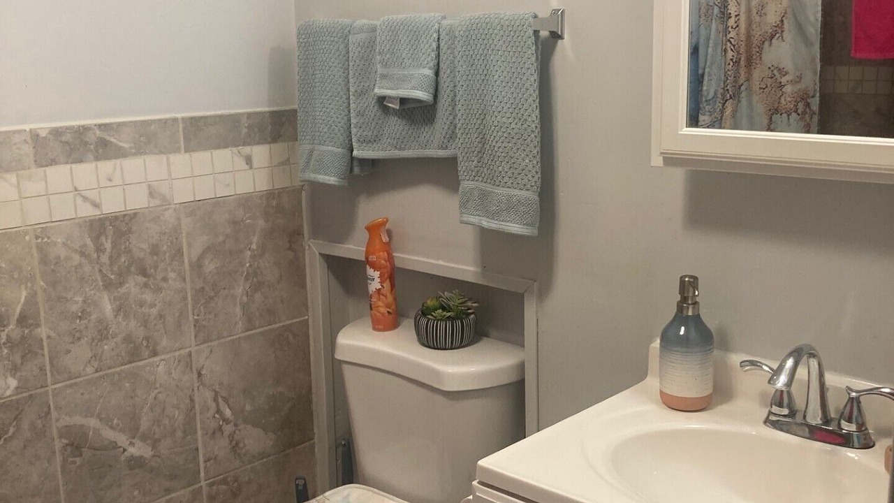 Photo of Bathroom in Edgemore