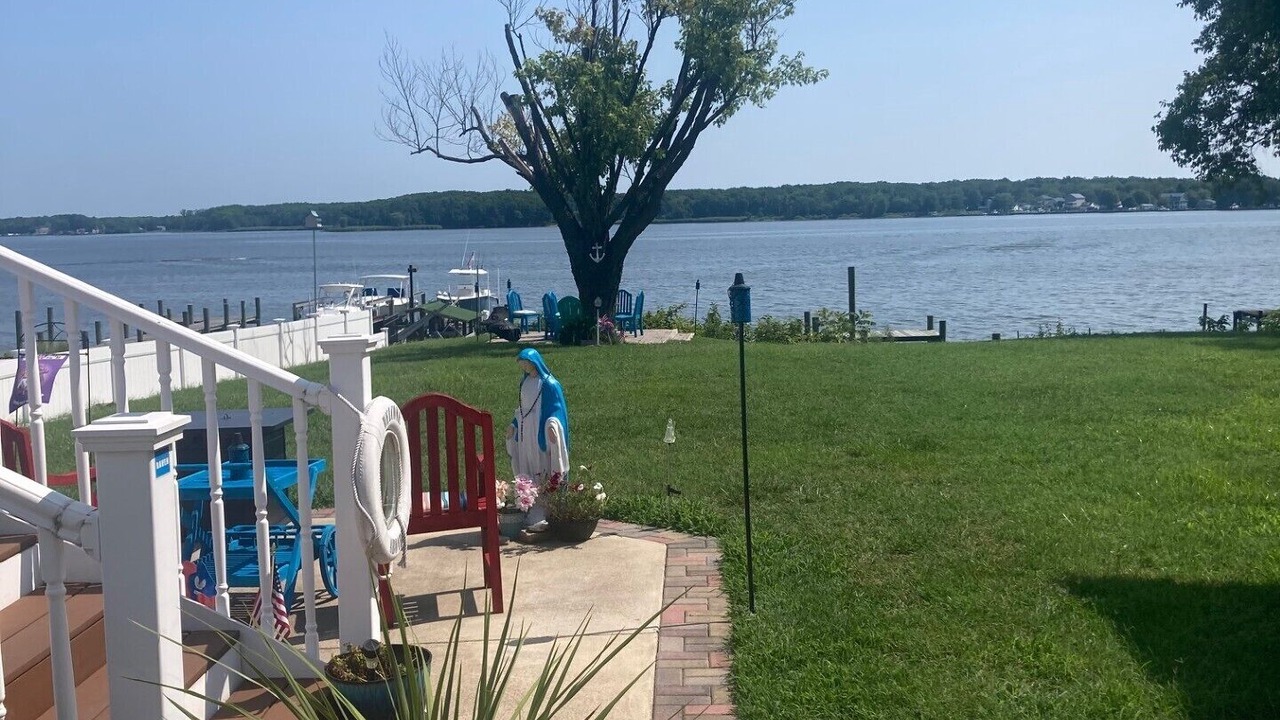 Photo of Outdoor in Edgemore