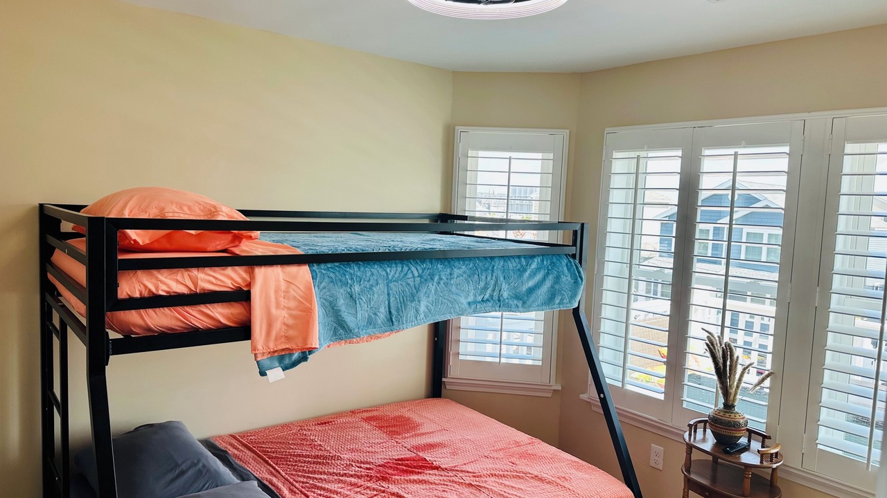 Photo of Bedroom in Ortley Beach