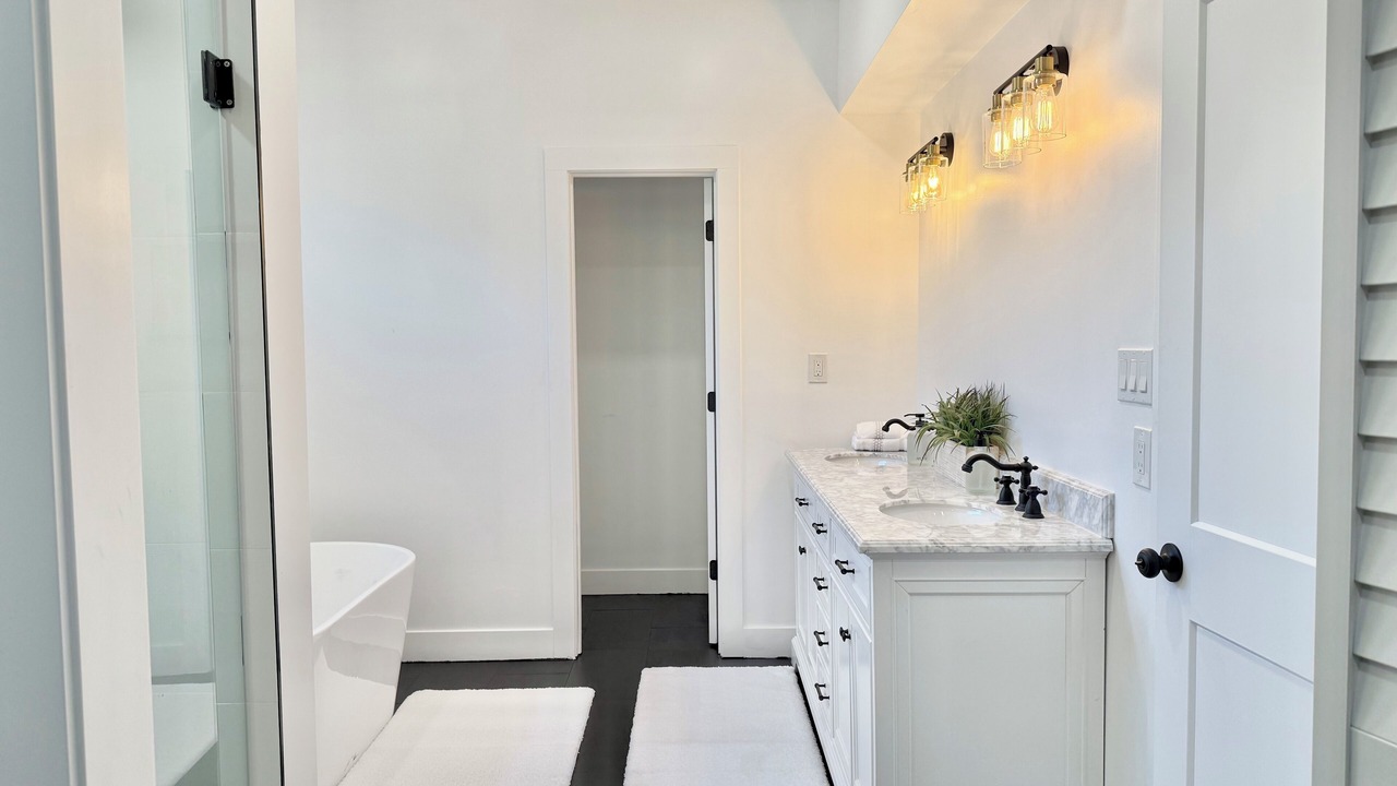 Photo of Bathroom in Germantown