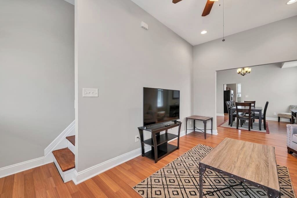 Photo of Livingroom in St. Louis