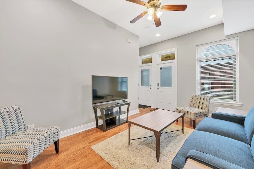 Photo of Livingroom in St. Louis