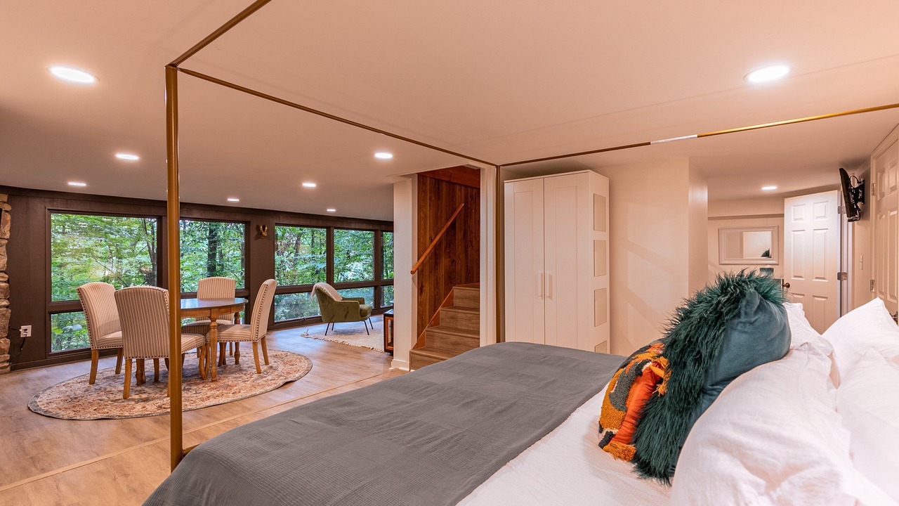 Photo of Bedroom in Newland