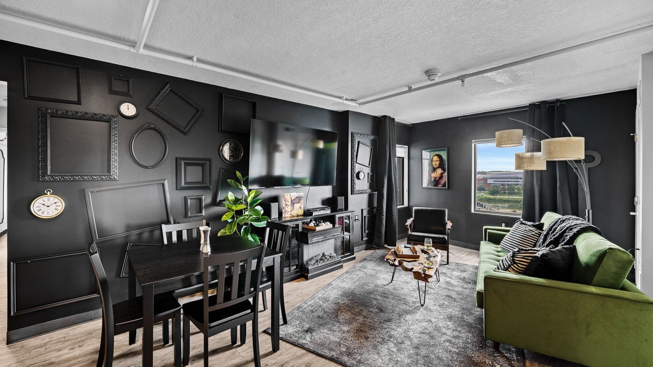 Photo of Livingroom in Downtown Des Moines