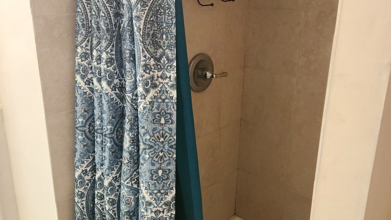 Photo of Bathroom in Newark
