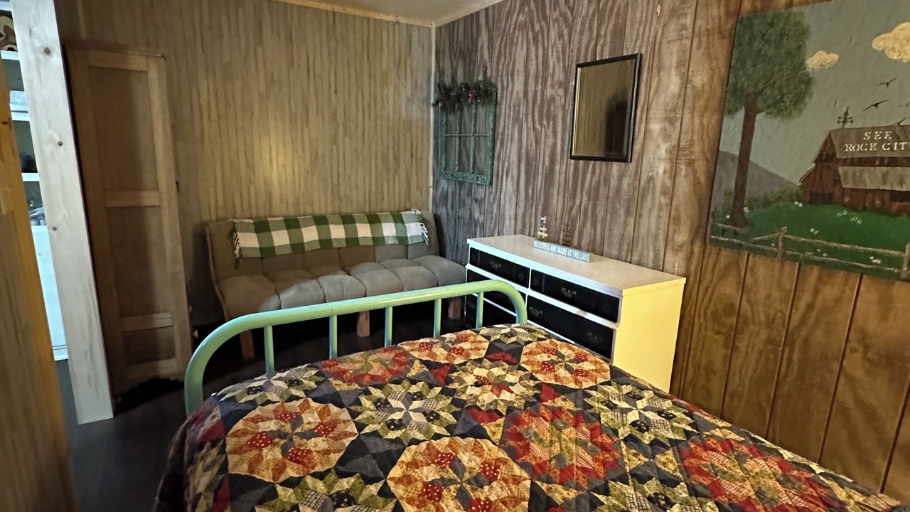 Photo of Bedroom in Lupton City