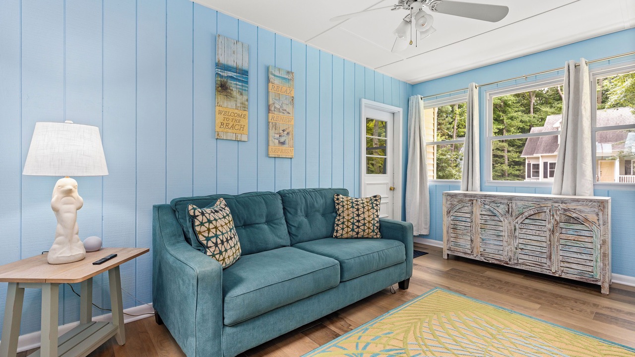 Photo of Livingroom in Ocean Pines