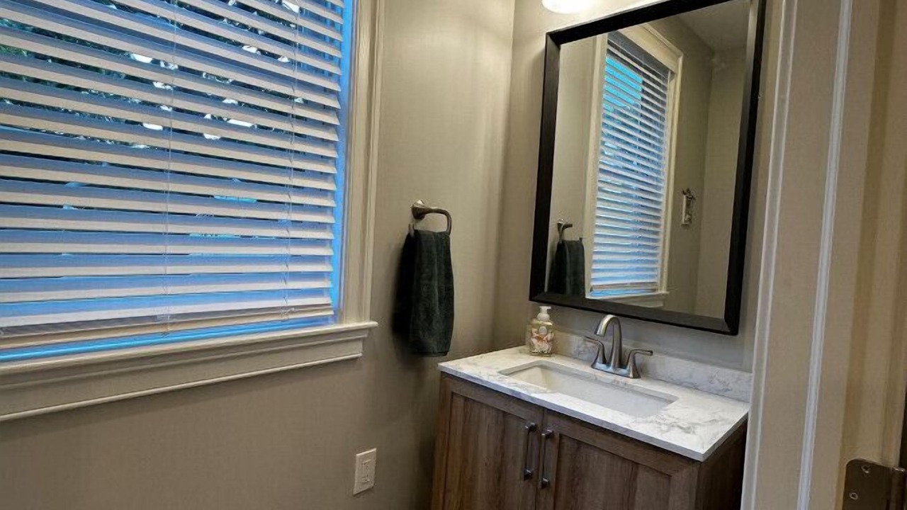 Photo of Bedroom in Town Bank