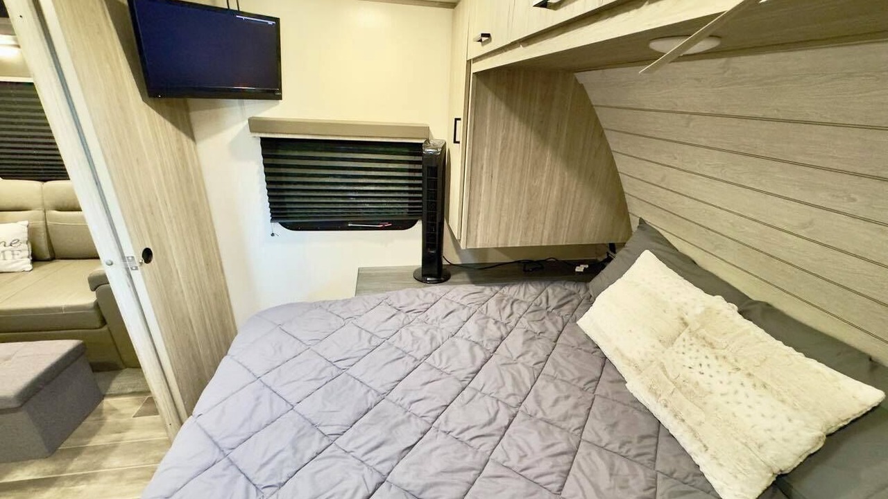Photo of Bedroom in Albertville