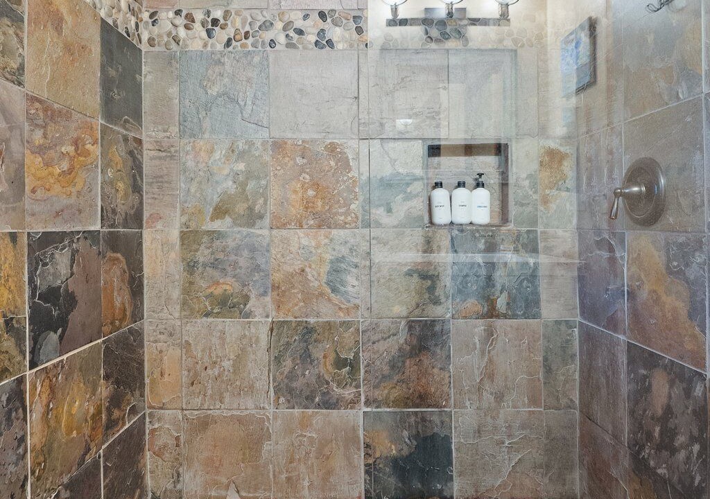 Photo of Bathroom in Kabletown