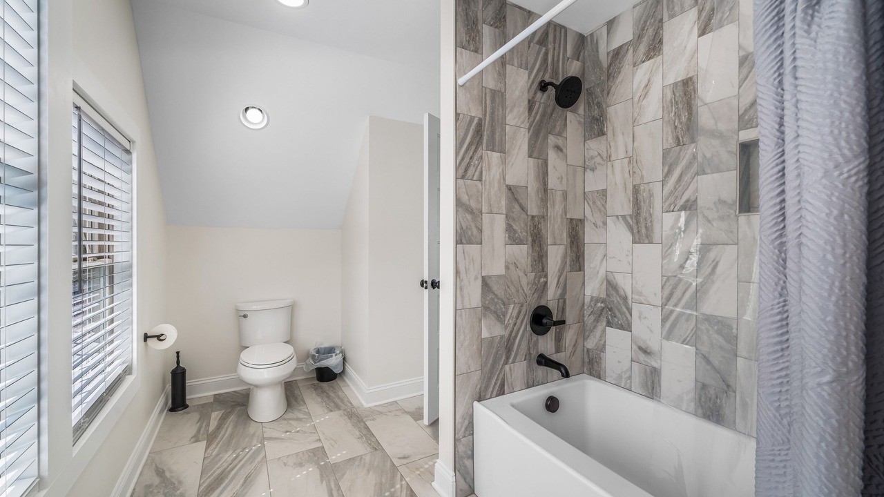 Photo of Bathroom in Mentone