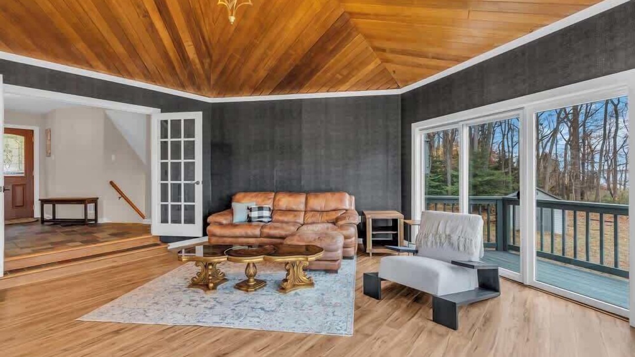 Photo of Livingroom in Rumson