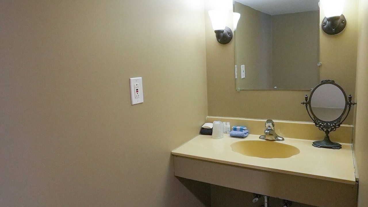 Photo of Bathroom in Ventnor City