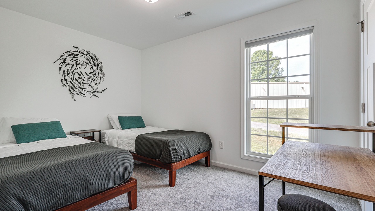 Photo of Bedroom in Guntersville