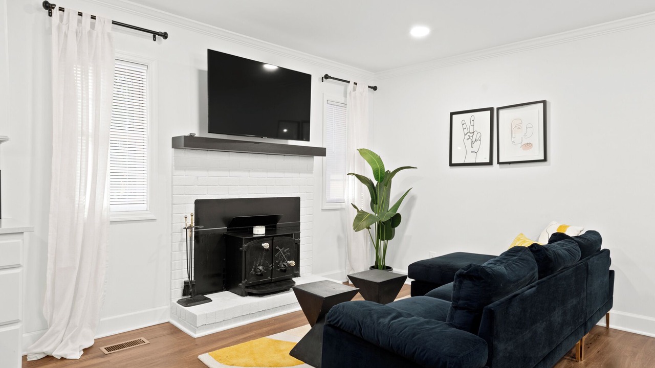 Photo of Livingroom in Rocky Mount