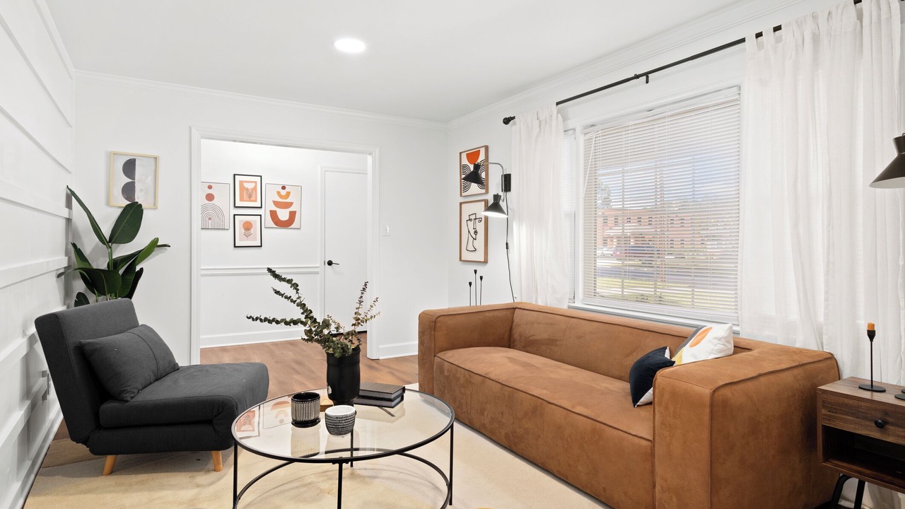 Photo of Livingroom in Rocky Mount