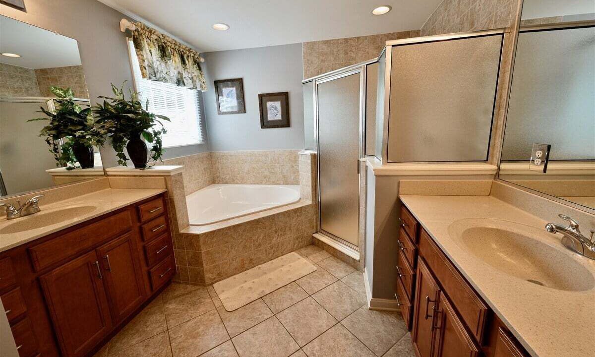Photo of Bathroom in Sun Ridge
