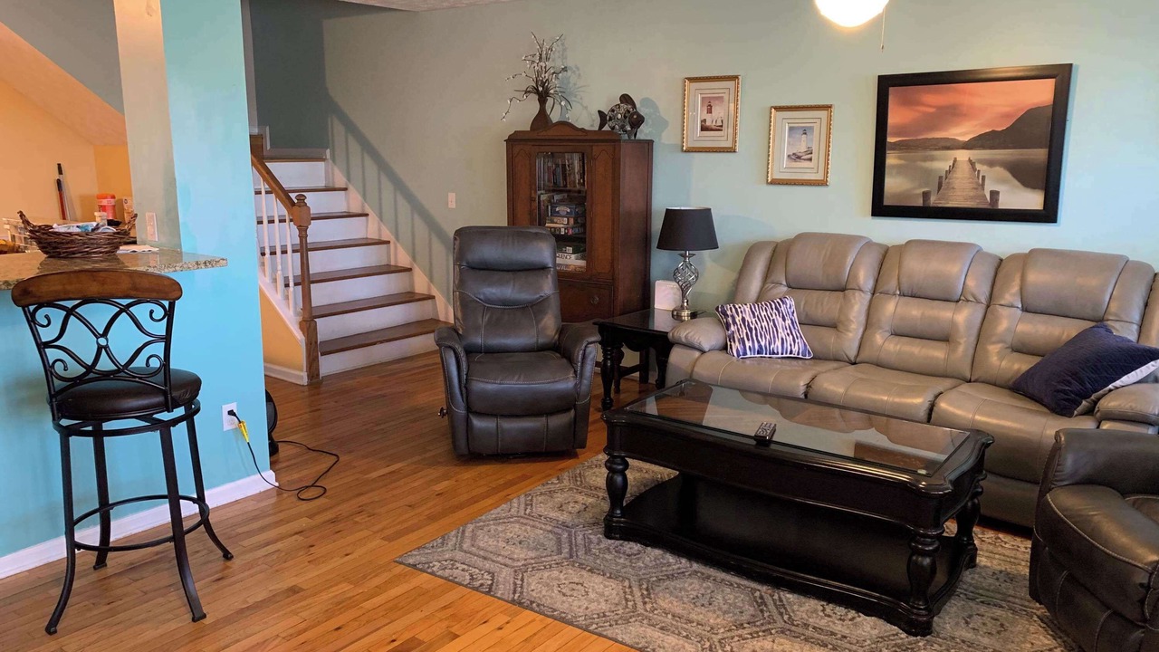 Photo of Livingroom in Leesburg